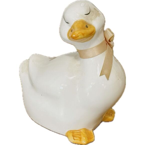 Charming White and Yellow Duck Figurine - Picture 1 of 5